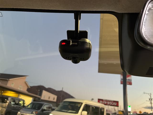 ドライブレコーダー付きで安心ドライブ！！