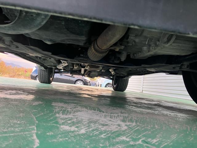 ジープ・コンパス リミテッド ブラックルーフエディション 限定車 サンルーフ 4WD ナビ付 バックカメラ スマートキーエンジン プッシュスタート パークアシスト 電動リアゲート(10枚目)