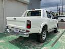TOYOTA HILUX SPORTS PICK UP