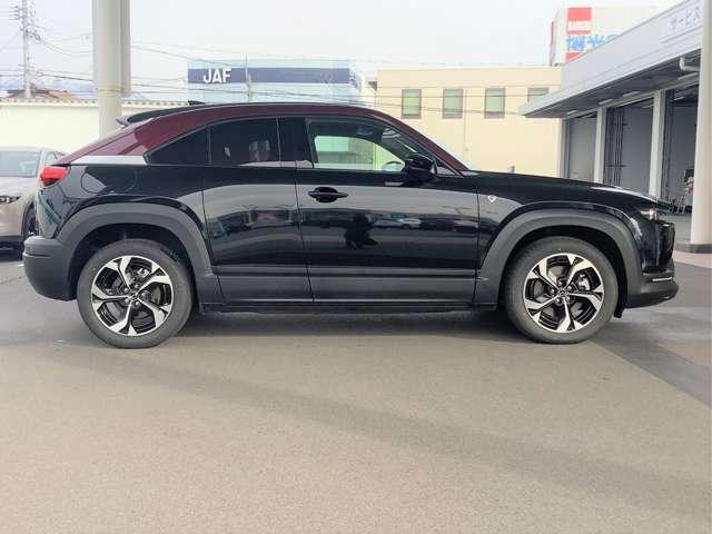 ＭＸ－３０ロータリーＥＶ エディション　Ｒ　元社用車・ナビ・ＥＴＣ・専用キ－（4枚目）