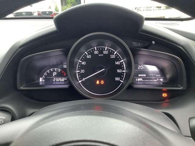 デミオ １．３　１３Ｓ　４ＷＤ　ナビ　３６０度ビューモニター　スマートインＥ（7枚目）