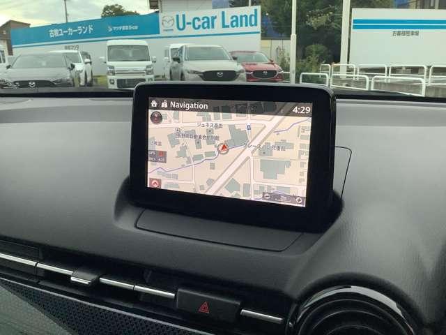デミオ １．３　１３Ｓ　４ＷＤ　ナビ　３６０度ビューモニター　スマートインＥ（8枚目）