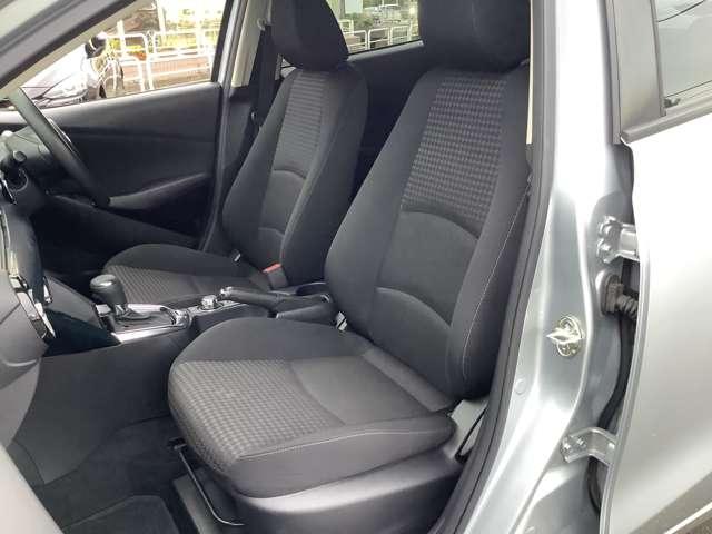デミオ １．３　１３Ｓ　４ＷＤ　ナビ　３６０度ビューモニター　スマートインＥ（18枚目）