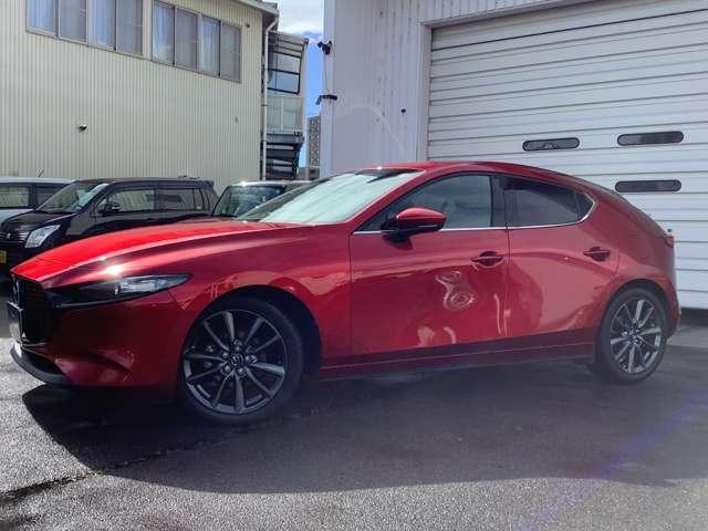 MAZDA3ファストバック 1.5 15S ツーリング ナビ ETC 中古スタッドレスタイヤ(2枚目)