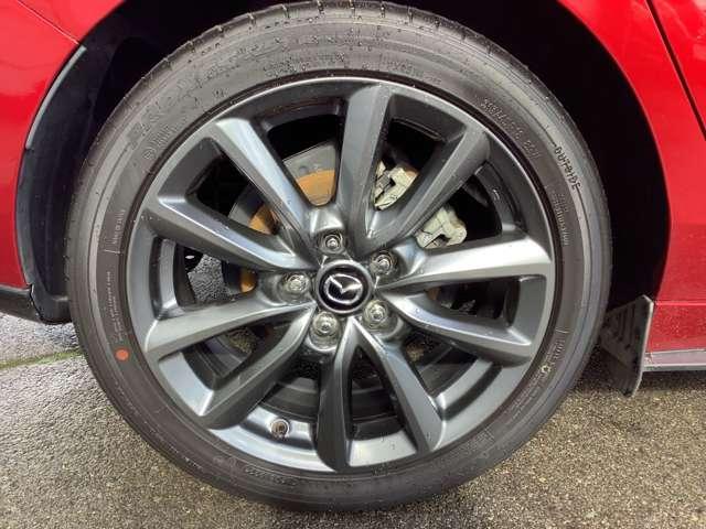 MAZDA3ファストバック 1.5 15S ツーリング ナビ ETC 中古スタッドレスタイヤ(6枚目)