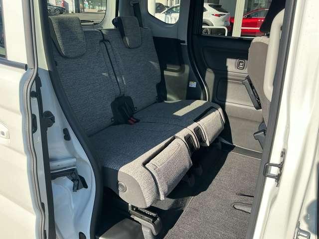 フレアワゴンカスタムスタイル ６６０　カスタムスタイル　ＸＳ　４ＷＤ　両側電動スライドア　当社使用車（15枚目）