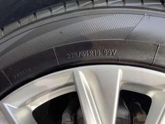 ２２５／５５Ｒ１９タイヤ 7