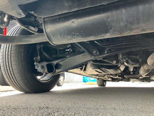 シエンタ Ｇ　４ＷＤ　ワンオーナー　両側パワースライドドア　地デジナビ　Ｂｌｕｅｔｏｏｔｈオーディオ　バックカメラ　ＥＴＣ　シートヒーター　スマートキー　プッシュスタートエンジン（8枚目）