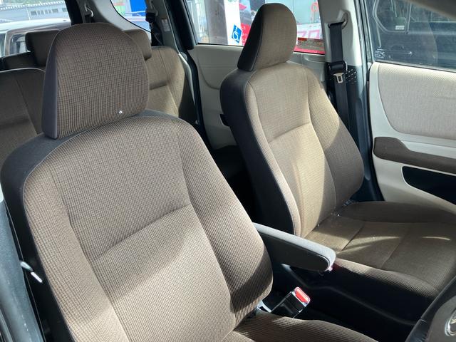 シエンタ Ｇ　４ＷＤ　ワンオーナー　両側パワースライドドア　地デジナビ　Ｂｌｕｅｔｏｏｔｈオーディオ　バックカメラ　ＥＴＣ　シートヒーター　スマートキー　プッシュスタートエンジン（23枚目）