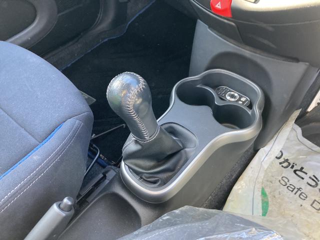 マーチ １２ＳＲ　ＥＴＣ　アルミホイール　キーレスエントリー　電動格納ミラー　ＭＴ　衝突安全ボディ　ＡＢＳ　エアコン（8枚目）