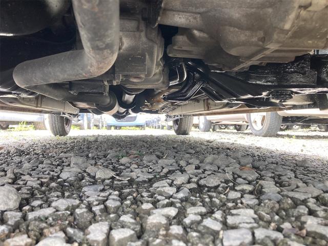 ミラ L キーレスエントリー 5速マニュアル車 車検令和6年11月まで 寒冷地仕様 盗難防止システム 衝突安全ボディ 運転席・助手席エアバッグ CD 基本装備付き(7枚目)