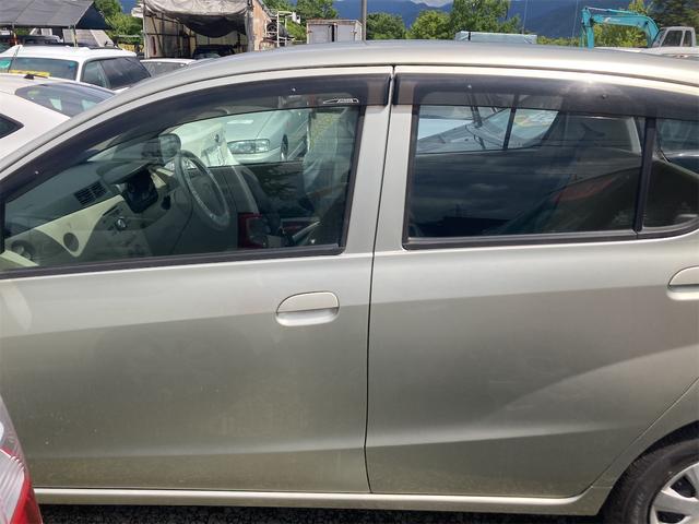 ミラ L キーレスエントリー 5速マニュアル車 車検令和6年11月まで 寒冷地仕様 盗難防止システム 衝突安全ボディ 運転席・助手席エアバッグ CD 基本装備付き(15枚目)