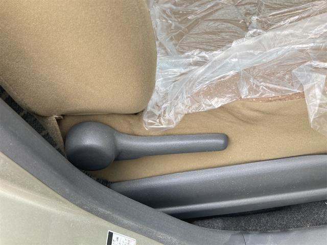 ミラ L キーレスエントリー 5速マニュアル車 車検令和6年11月まで 寒冷地仕様 盗難防止システム 衝突安全ボディ 運転席・助手席エアバッグ CD 基本装備付き(25枚目)