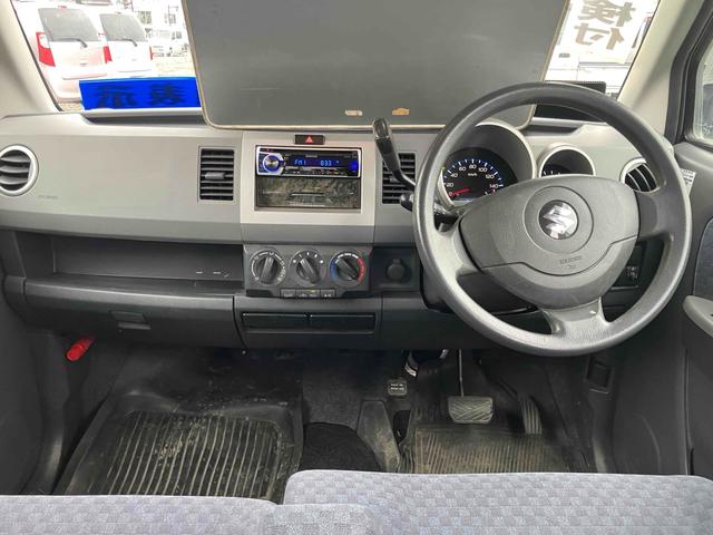 運転者にとっては日々使用することとなる運転席です。運転席が快適だと運転に集中することができますね。当店の車両は長野市・千曲市販売限定となっております。