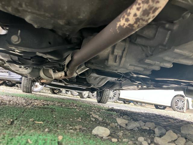 ライフ F タイプ特別仕様車ハッピーエディション 4WD タイミングベルト交換済み スタッドレスタイヤ付き キーレスエントリー ベンチシート フルフラット(5枚目)