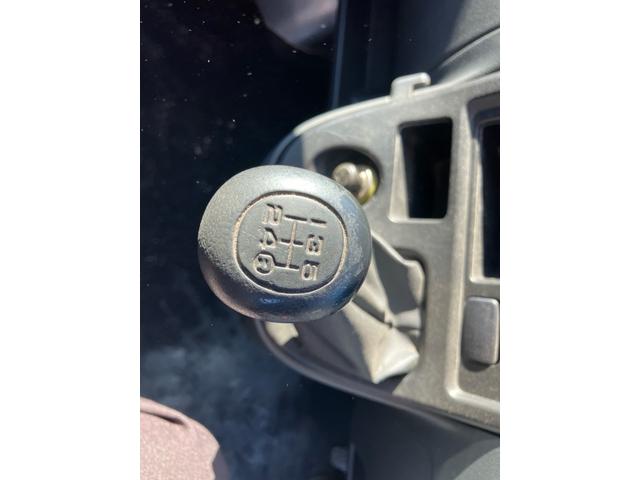 ハイゼットカーゴ DX 4WD 5速マニュアル ワンオーナー 両側スライドドア キーレス エアコン パワーウィンドウ ライトレベライザー FM/AMラジオ 新品クラッチ交換 タイミングチェーン(31枚目)