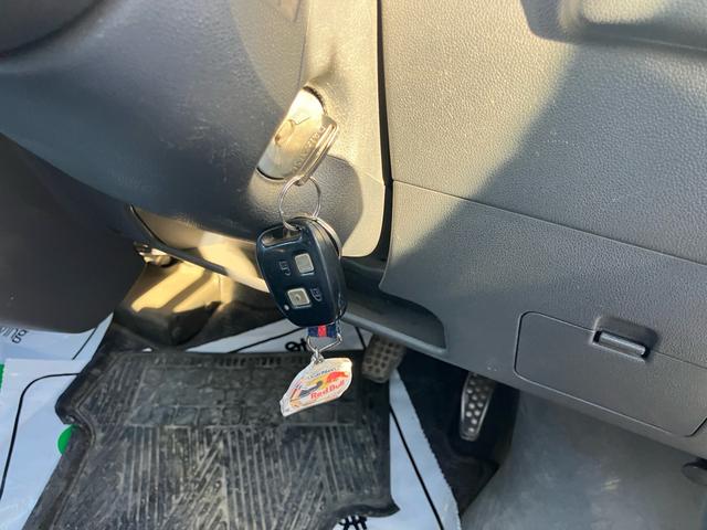 ハイゼットカーゴ クルーズターボ 4WD インパネオートマ 両側スライドドア キーレス CDオーディオ ライトレベライザー エアコン パワーウィンドウ シガーライター 電動格納ドアミラー(22枚目)