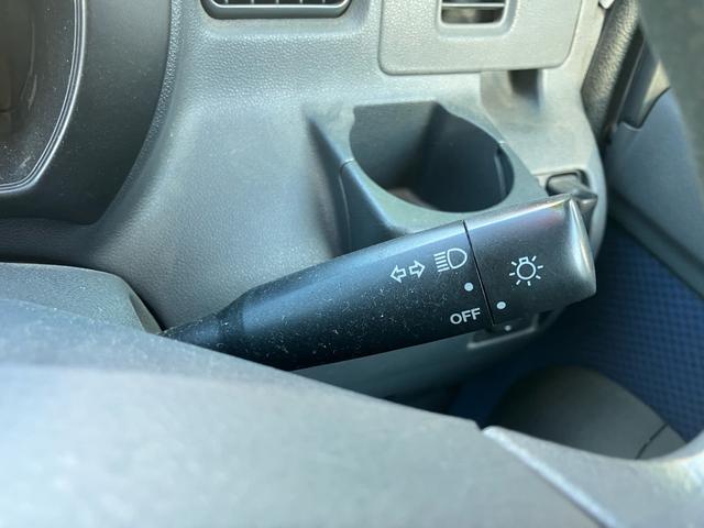 ハイゼットカーゴ クルーズターボ 4WD インパネオートマ 両側スライドドア キーレス CDオーディオ ライトレベライザー エアコン パワーウィンドウ シガーライター 電動格納ドアミラー(24枚目)