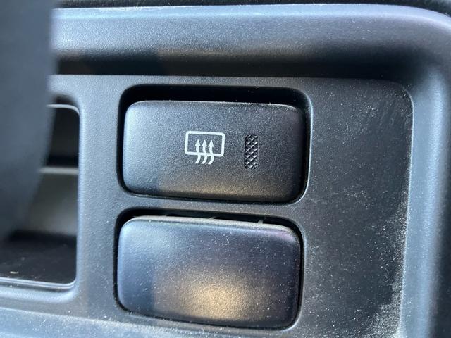 ハイゼットカーゴ クルーズターボ 4WD インパネオートマ 両側スライドドア キーレス CDオーディオ ライトレベライザー エアコン パワーウィンドウ シガーライター 電動格納ドアミラー(31枚目)