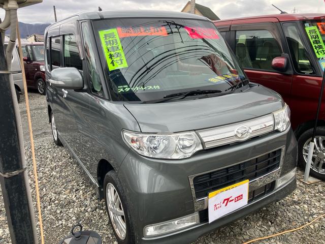 �����������i�̎Ԃ𒆐S�Ƃ������C���i�b�v�ł��I���X�̎ԗ��͒���s�E��Ȏs�̔�����ƂȂ��Ă���܂��B