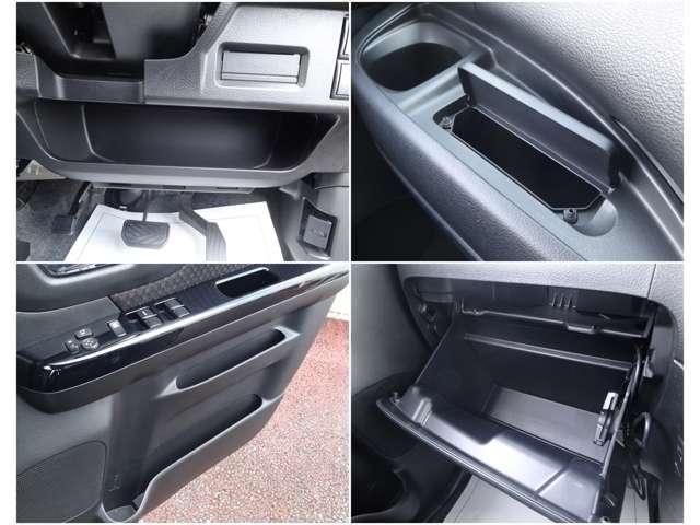 小物をスッキリまとめられる様々な収納つき♪