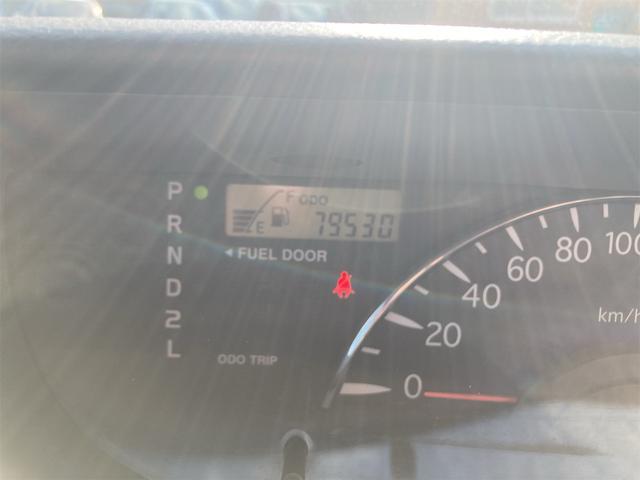 タント カスタムＸ　４ＷＤ　キーレスエントリー　ＨＩＤランプ　運転席・助手席エアバッグ　ＡＢＳ　ＣＤ　ＭＤ　エアコン　パワーステアリング　パワーウインドウ（33枚目）