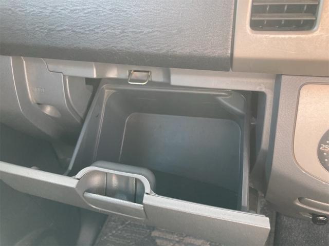 タント カスタムＸ　４ＷＤ　キーレスエントリー　ＨＩＤランプ　運転席・助手席エアバッグ　ＡＢＳ　ＣＤ　ＭＤ　エアコン　パワーステアリング　パワーウインドウ（36枚目）