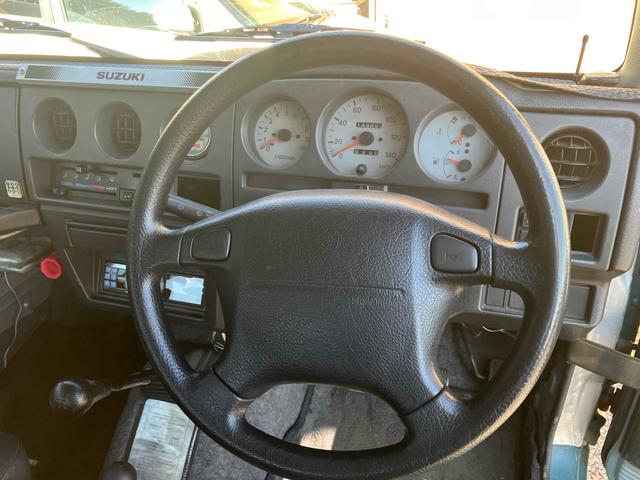 ジムニー ランドベンチャー　４ＷＤ　ＭＴ　ＵＳＢ　リフトアップ　アルミホイール　エアコン　運転席エアバッグ　社外高級アルミホイール　タイベル交換済（2枚目）