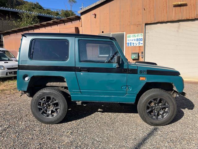 ジムニー ランドベンチャー　４ＷＤ　ＭＴ　ＵＳＢ　リフトアップ　アルミホイール　エアコン　運転席エアバッグ　社外高級アルミホイール　タイベル交換済（16枚目）