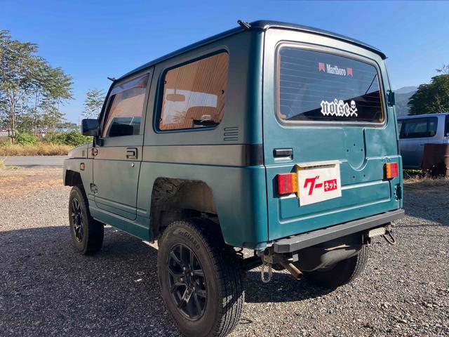 ジムニー ランドベンチャー　４ＷＤ　ＭＴ　ＵＳＢ　リフトアップ　アルミホイール　エアコン　運転席エアバッグ　社外高級アルミホイール　タイベル交換済（25枚目）