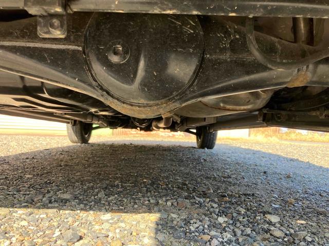 ワゴンR FX 4WD キーレスエントリー アイドリングストップ 電動格納ミラー シートヒーター ベンチシート CVT 盗難防止システム ABS CD ミュージックプレイヤー接続可 衝突安全ボディ エアコン(28枚目)