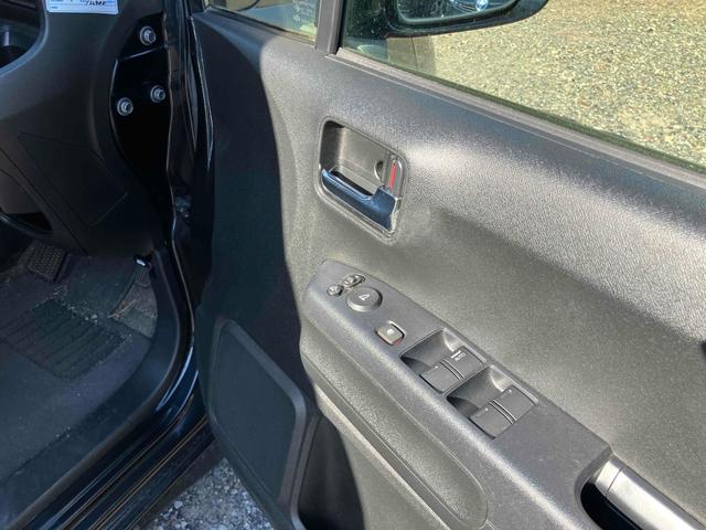 ライフ ディーバ　４ＷＤ　ＥＴＣ　ＨＩＤ　スマートキー　電動格納ミラー　ベンチシート　ＡＴ　盗難防止システム　ＡＢＳ　ＣＤ　アルミホイール　衝突安全ボディ　エアコン　　タイベル交換済み（10枚目）