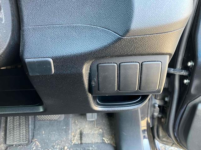 ライフ ディーバ　４ＷＤ　ＥＴＣ　ＨＩＤ　スマートキー　電動格納ミラー　ベンチシート　ＡＴ　盗難防止システム　ＡＢＳ　ＣＤ　アルミホイール　衝突安全ボディ　エアコン　　タイベル交換済み（43枚目）