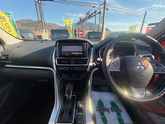 エクリプスクロス G 4WD 衝突被害軽減ブレーキ ナビ CD DVD Bluetooth バックカメラ ETC ドラレコ クルーズコントロール パドルシフト 横滑り防止機能 オートライト オートエアコン(10枚目)