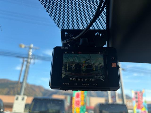 エクリプスクロス G 4WD 衝突被害軽減ブレーキ ナビ CD DVD Bluetooth バックカメラ ETC ドラレコ クルーズコントロール パドルシフト 横滑り防止機能 オートライト オートエアコン(22枚目)