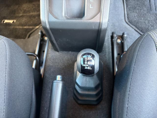 ジムニー XC 4WD 衝突被害軽減ブレーキ ナビ Bluetooth CD DVD バックカメラ ドライブレコーダー シートヒーター オートライト オートエアコン ETC プッシュスタート スマートキー(23枚目)