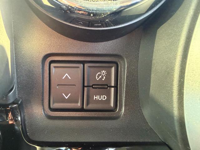 スペーシアカスタム ハイブリッドXSターボ 4WD 衝突被害軽減ブレーキ 両側電動スライドドア ナビ CD DVD Bluetooth 全方位カメラ クルーズコントロール パドルシフト ETC ヘッドアップディスプレイ シートヒーター(19枚目)