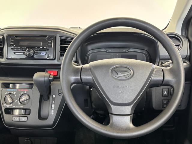 ミライース Ｌ　ＳＡＩＩＩ　ＣＤチューナー　オートライト　ＣＶＴ　　　マニュアルエアコン（17枚目）