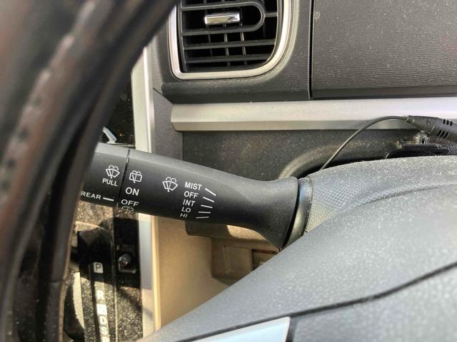 タント カスタムＲＳ　両側電動スライドドア　ナビ　オートライト　ＬＥＤヘッドランプ　スマートキー　アイドリングストップ　電動格納ミラー　ベンチシート　ＣＶＴ　盗難防止システム　ＡＢＳ　Ｂｌｕｅｔｏｏｔｈ　アルミホイール（7枚目）