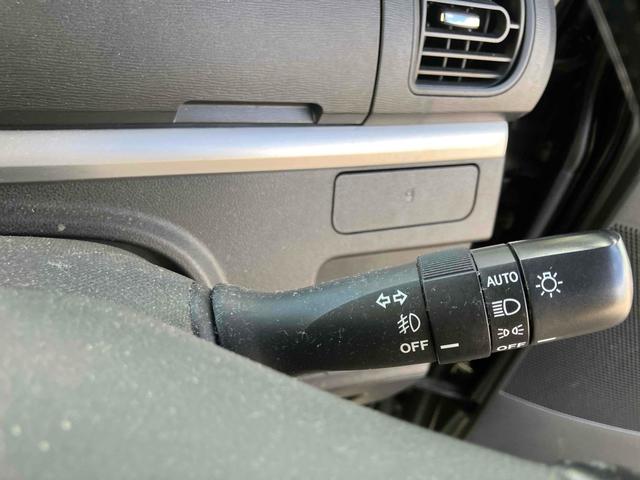 タント カスタムＲＳ　両側電動スライドドア　ナビ　オートライト　ＬＥＤヘッドランプ　スマートキー　アイドリングストップ　電動格納ミラー　ベンチシート　ＣＶＴ　盗難防止システム　ＡＢＳ　Ｂｌｕｅｔｏｏｔｈ　アルミホイール（8枚目）