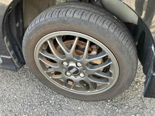 タント カスタムＲＳ　両側電動スライドドア　ナビ　オートライト　ＬＥＤヘッドランプ　スマートキー　アイドリングストップ　電動格納ミラー　ベンチシート　ＣＶＴ　盗難防止システム　ＡＢＳ　Ｂｌｕｅｔｏｏｔｈ　アルミホイール（20枚目）