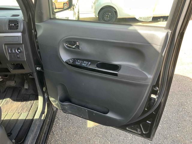 タント カスタムＲＳ　両側電動スライドドア　ナビ　オートライト　ＬＥＤヘッドランプ　スマートキー　アイドリングストップ　電動格納ミラー　ベンチシート　ＣＶＴ　盗難防止システム　ＡＢＳ　Ｂｌｕｅｔｏｏｔｈ　アルミホイール（31枚目）