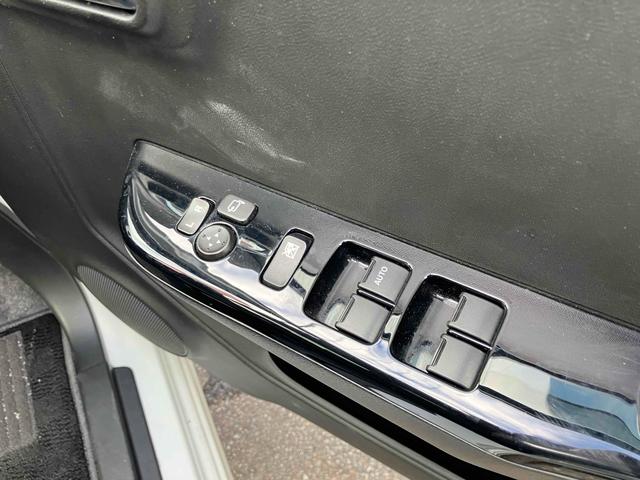 アルトワークス ベースグレード 4WD ドライブレコーダー ETC ナビ TV オートライト スマートキー 電動格納ミラー MT ESC USB アルミホイール エアコン パワーステアリング パワーウィンドウ(36枚目)