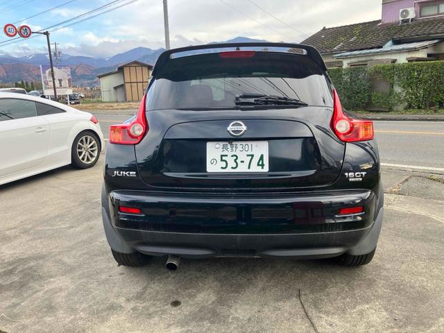 ジューク １６ＧＴ　ＦＯＵＲ　タイプＶ　４ＷＤ　ＥＴＣ　バックカメラ　ナビ　ＴＶ　オートライト　アルミホイール　スマートキー　電動格納ミラー　ＣＶＴ　盗難防止システム　衝突安全ボディ　ＡＢＳ　ＥＳＣ　エアコン　パワーステアリング（16枚目）