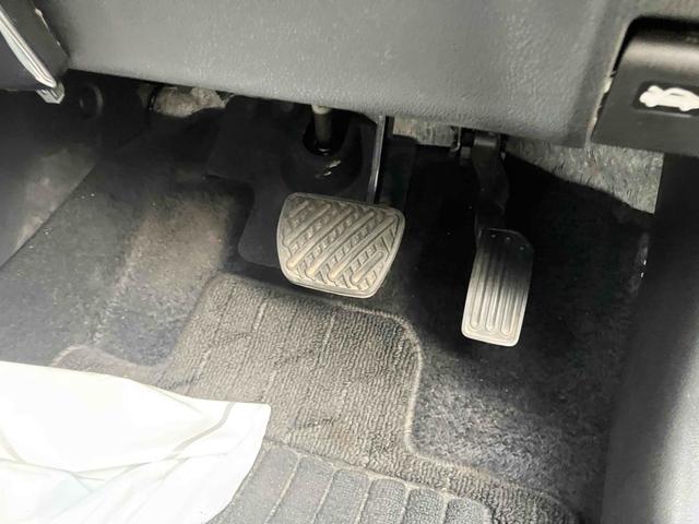 ジューク １６ＧＴ　ＦＯＵＲ　タイプＶ　４ＷＤ　ＥＴＣ　バックカメラ　ナビ　ＴＶ　オートライト　アルミホイール　スマートキー　電動格納ミラー　ＣＶＴ　盗難防止システム　衝突安全ボディ　ＡＢＳ　ＥＳＣ　エアコン　パワーステアリング（31枚目）