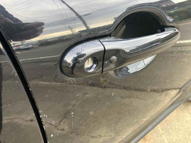 ジューク １６ＧＴ　ＦＯＵＲ　タイプＶ　４ＷＤ　ＥＴＣ　バックカメラ　ナビ　ＴＶ　オートライト　アルミホイール　スマートキー　電動格納ミラー　ＣＶＴ　盗難防止システム　衝突安全ボディ　ＡＢＳ　ＥＳＣ　エアコン　パワーステアリング（38枚目）