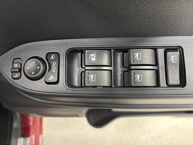 タント X 4WD CVT 防錆塗装済み ディスプレイオーディオ バックモニター ETC LEDヘッドランプ オートライト キーフリー シートヒーター プッシュスタート ミラクルオープンドア(37枚目)