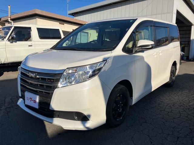 ノア Ｘ　４ＷＤ　ＥＴＣ　バックカメラ　ナビ　ＴＶ　レーンアシスト　衝突被害軽減システム　両側スライド・片側電動　オートマチックハイビーム　オートライト　ＬＥＤヘッドランプ　キーレスエントリー（12枚目）