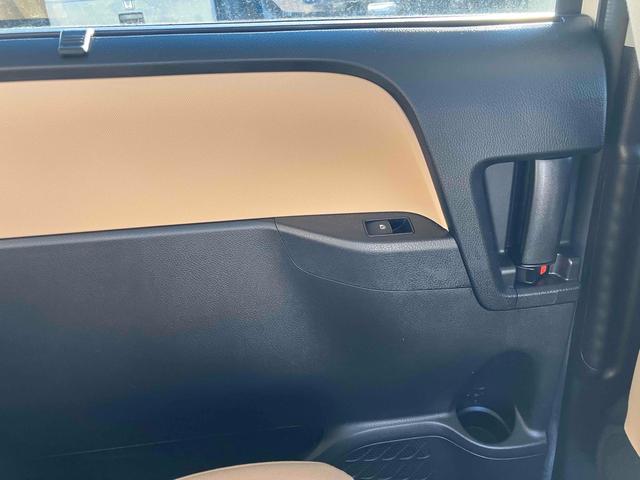 ノア Ｘ　４ＷＤ　ＥＴＣ　バックカメラ　ナビ　ＴＶ　レーンアシスト　衝突被害軽減システム　両側スライド・片側電動　オートマチックハイビーム　オートライト　ＬＥＤヘッドランプ　キーレスエントリー（39枚目）