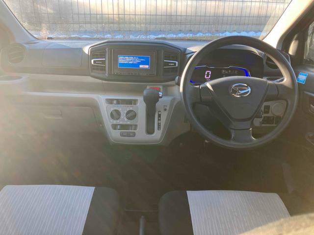 ミライース Ｘ　ＳＡＩＩＩ　クリアランスソナー　衝突被害軽減システム　オートマチックハイビーム　キーレスエントリー　アイドリングストップ　電動格納ミラー　ＣＶＴ　ＥＳＣ　エアコン　パワーステアリング　パワーウィンドウ（2枚目）